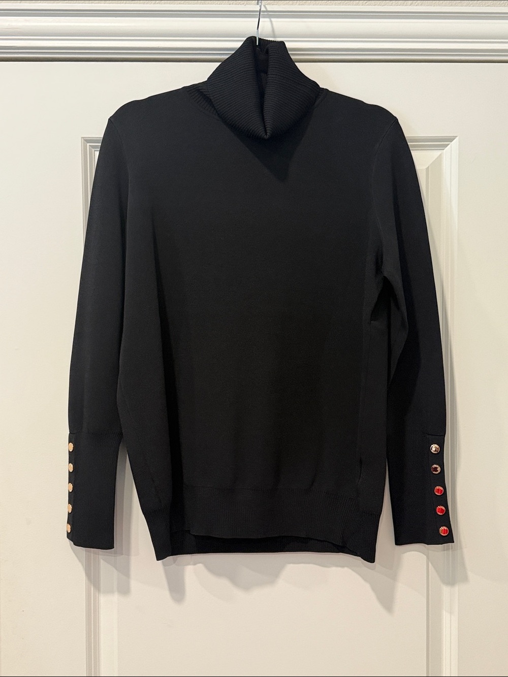 Aleeza Paris Black Turtleneck Sweater with Gold Buttons Fitted Sleeves Sz XL NWT